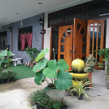 Sawang Guesthouse Ban Sawang Yai Exteriér fotografie